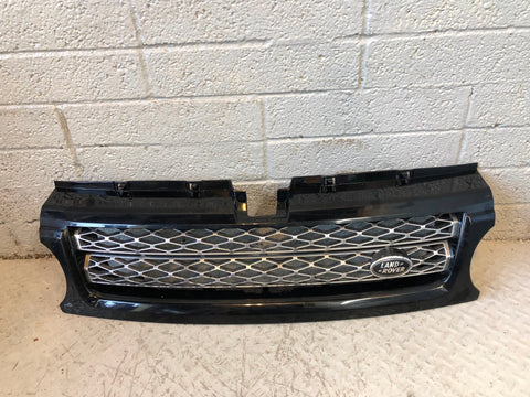 Range Rover Sport Front Grille Facelift in Black and Silver L320 2009 to 2013