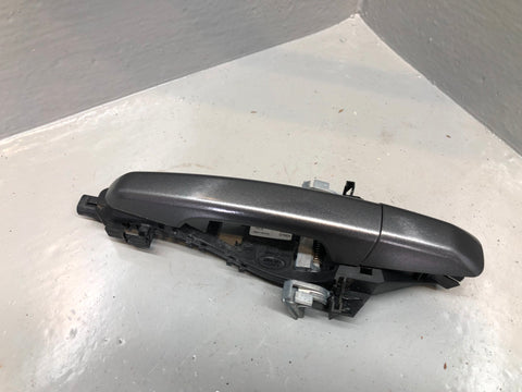 Range Rover Evoque Door Handle Exterior Near Side Front Corris Grey L538