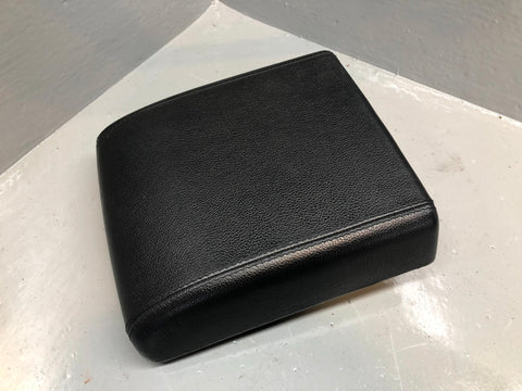 Range Rover Evoque Centre Console Armrest Lid in Ebony Black L538 L27105