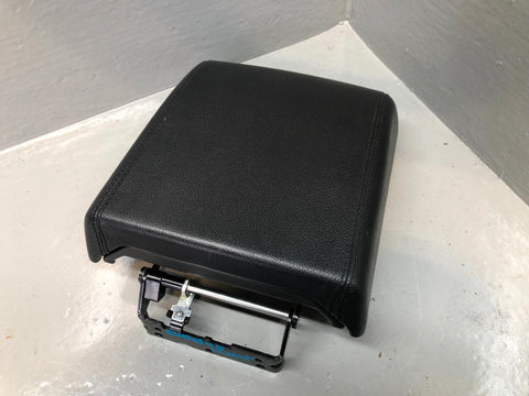 Range Rover Evoque Centre Console Armrest Lid in Ebony Black L538 L27105