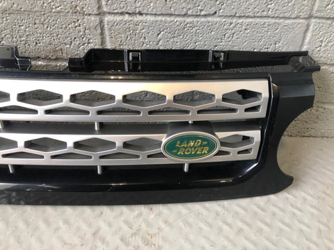 Discovery 4 Grille Front Santorini Black Land Rover 2009 to 2016 K30075
