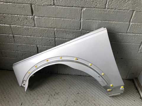 Discovery 3 Wing Near Side Front Zambesi Silver Land Rover 2004 to 2009 D17036