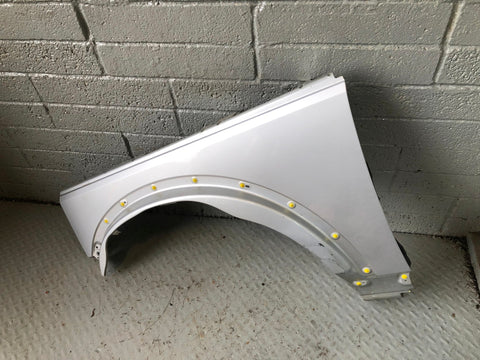 Discovery 3 Wing Near Side Front Zambesi Silver Land Rover 2004 to 2009 D17036