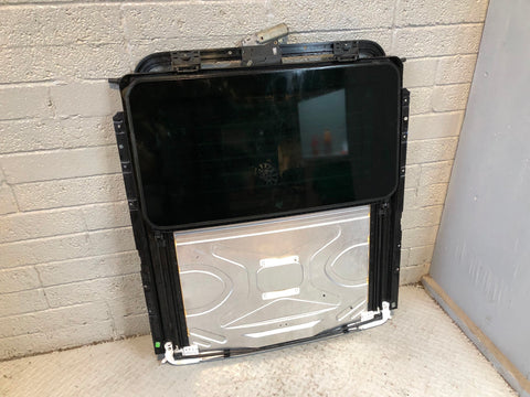 Range Rover L322 Sunroof Glass Cartridge Frame Assembly 2002 to 2012 R13016