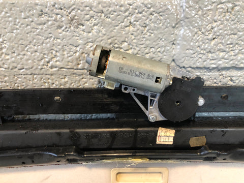 Range Rover L322 Sunroof Glass Cartridge Frame Assembly 2002 to 2012 R13016