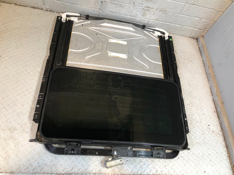 Range Rover L322 Sunroof Glass Cartridge Frame Assembly 2002 to 2012 R13016