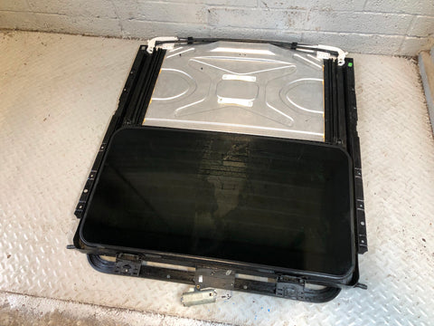 Range Rover L322 Sunroof Glass Cartridge Frame Assembly 2002 to 2012 R13016