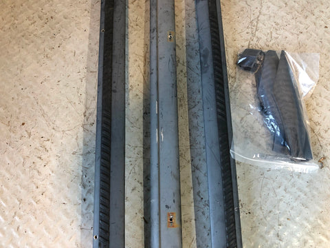 Freelander 2 Roof Rails Pair Of with Cross Bar Land Rover 2006 to 2011 R06115