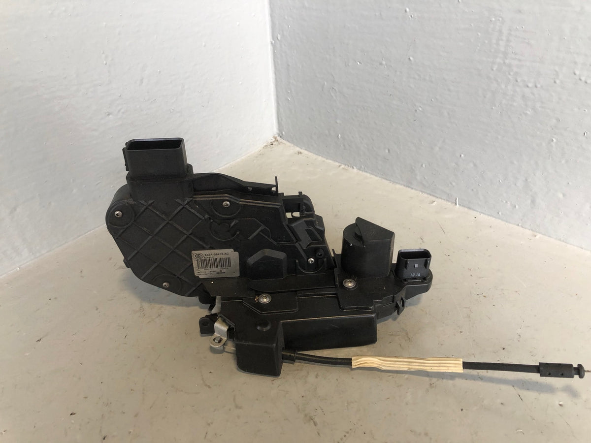 Discovery 4 Door Lock Actuator Near Side Rear Keyless Range Rover Sport K11095