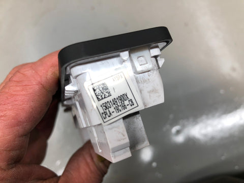 Range Rover Evoque Aux USB 12v Port CPLA-19C166-CB L538 2011 to 2018