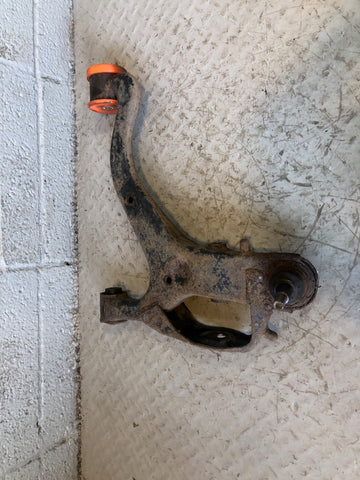 Discovery 3 Control Arm Front Lower Suspension Right Land Rover Poly Bush D15046
