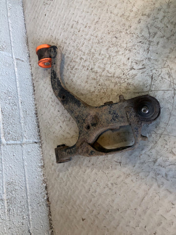 Discovery 3 Control Arm Front Lower Suspension Right Land Rover Poly Bush D15046