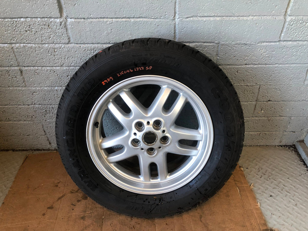 Range Rover L322 Alloy Wheel and Tyre 18" Single 255/60R18 K15046SP