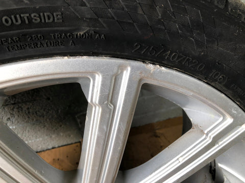 Discovery 4 Alloy Wheels and Tyres 275/40ZR20 Set of x 4 Land Rover L17036