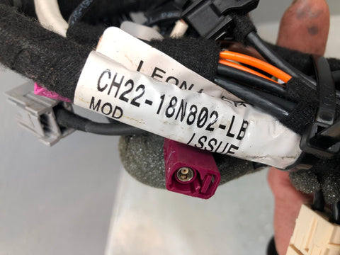 Range Rover Sport ICE Sat Nav Wiring Loom CH22-18N802-LB 2009 to 2013