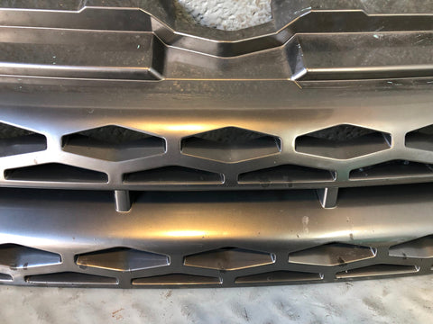 Range Rover Evoque Front Grille in Silver L538 2011 to 2015 L27105