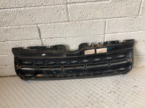 Range Rover Evoque Front Grille in Silver L538 2011 to 2015 L27105