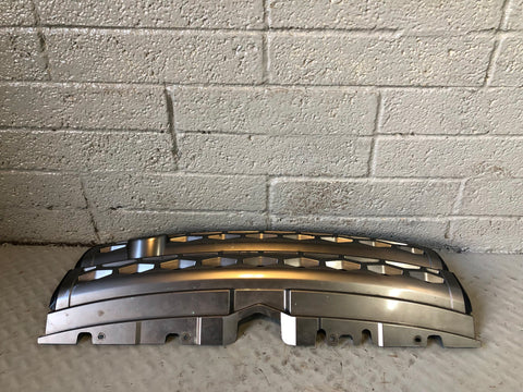 Range Rover Evoque Front Grille in Silver L538 2011 to 2015 L27105