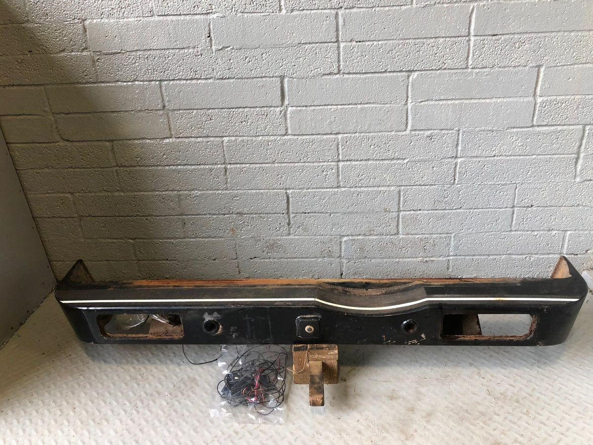 Discovery 2 Rear Bumper Heavy Duty Steel TD5 V8 Land Rover 1998 to 2004 L06085