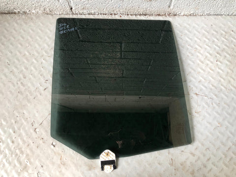 Discovery 4 Glass Rear Door Window Off Side Land Rover 2009 to 2016 K19085