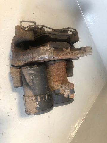 Discovery Sport Brake Caliper Near Side Rear L550 Land Rover 2014 to 2019