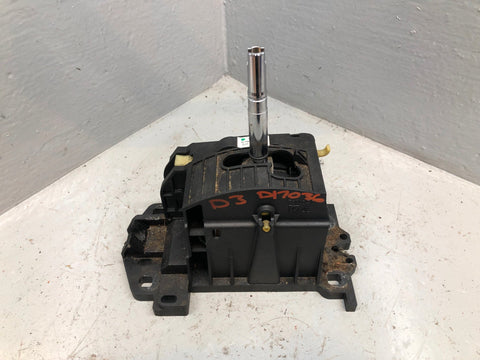 Discovery 3  Automatic Gear Selector Land Rover UBC500070 No Knob or Cable