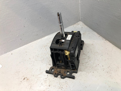 Discovery 3  Automatic Gear Selector Land Rover UBC500070 No Knob or Cable