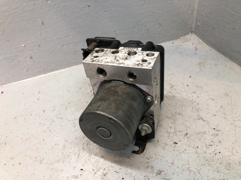 Discovery 3 ABS Module Pump Brake Land Rover SRB500161 2004 to 2009