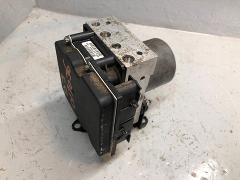 Discovery 3 ABS Module Pump Brake Land Rover SRB500161 2004 to 2009