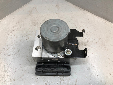 Discovery 3 ABS Module Pump Brake Land Rover SRB500161 2004 to 2009