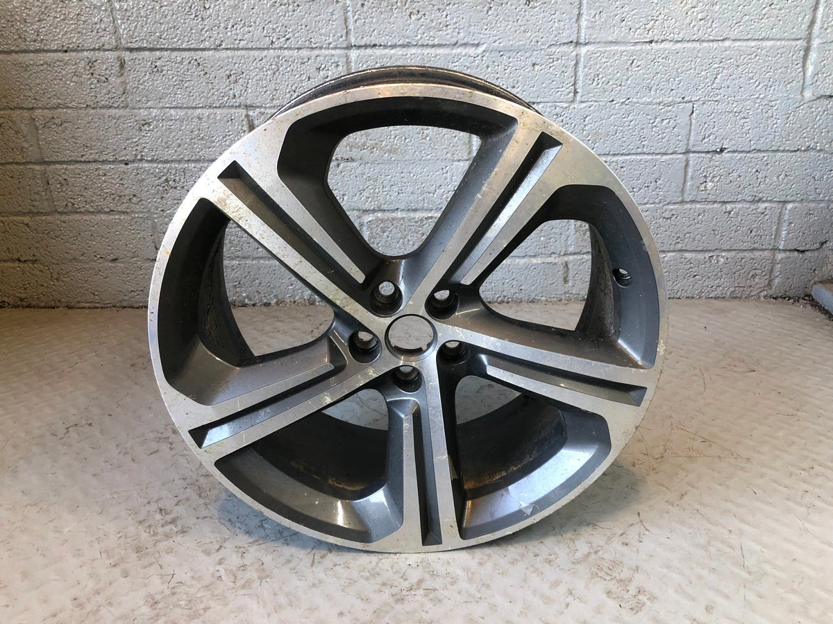 Jaguar F-Pace Alloy Wheel 20" x 8.5J CB 63.4 108mm HK8M-1007-JB Single B27046