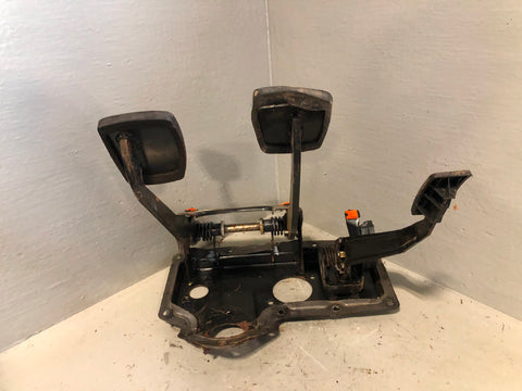 Discovery 2 Pedal Set Manual Accelerator Clutch Brake 2.5 TD5 Land Rover L06085