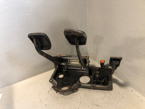 Discovery 2 Pedal Set Manual Accelerator Clutch Brake 2.5 TD5 Land Rover L06085