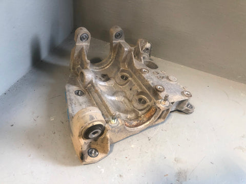 Discovery Sport Driveshaft Mount Bracket GJ32-4H473-AC L550 Land Rover