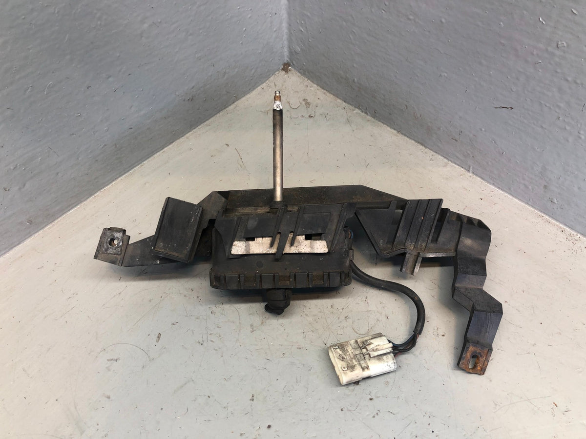 Range Rover L322 Headlight Wiper Motor Assembly Near Side 2002 to 2005