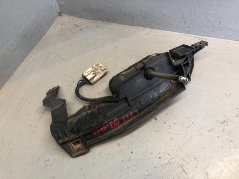 Range Rover L322 Headlight Wiper Motor Assembly Near Side 2002 to 2005