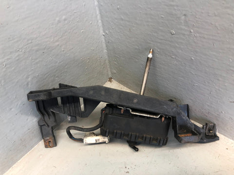 Range Rover L322 Headlight Wiper Motor Assembly Near Side 2002 to 2005