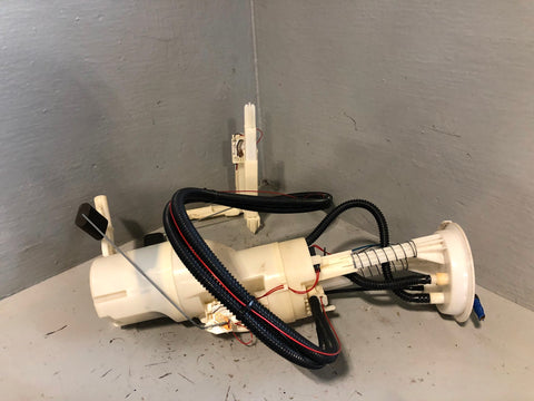 Range Rover L322 In Tank Fuel Pump And Sender Unit 4.4 V8 2002 to 2006