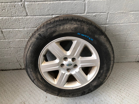 Freelander 2 Alloy Wheel and Tyre 17" Land Rover 225/65R17 2006 to 2015 L16095D