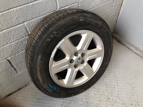 Freelander 2 Alloy Wheel and Tyre 17" Land Rover 225/65R17 2006 to 2015 L16095C