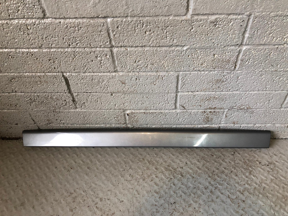 Range Rover Sport Tailgate Trim Orkney Grey DGP000192 2011 to 2013 L20016
