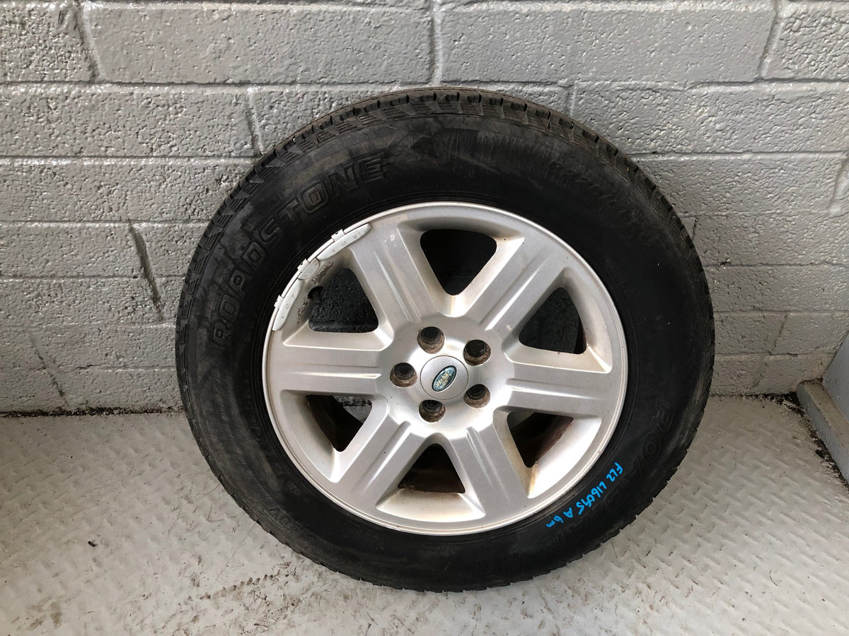 Freelander 2 Alloy Wheel and Tyre 17" Land Rover 225/65R17 2006 to 2015 L16095A
