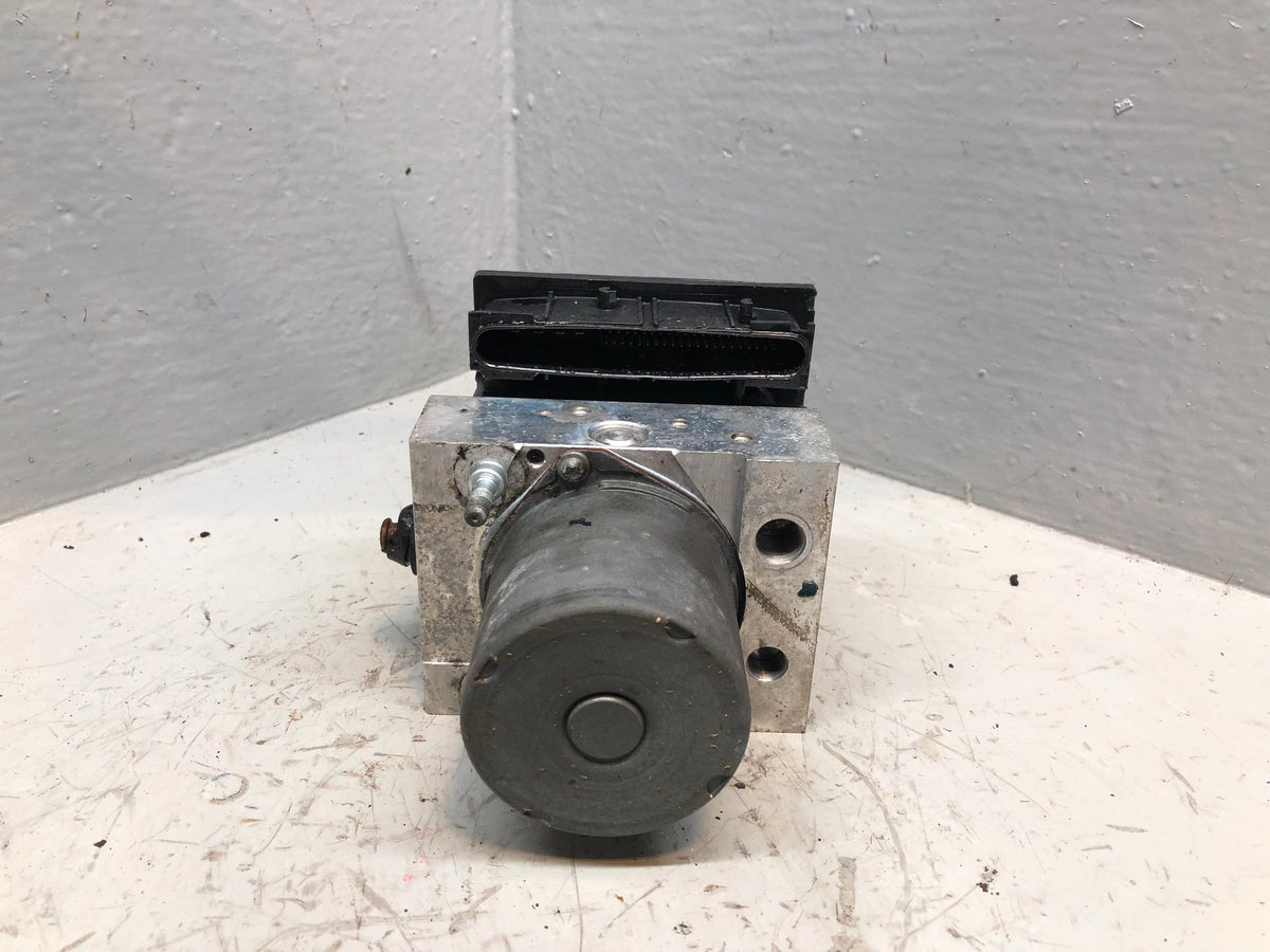 Range Rover L322 ABS Module Pump 3.6 TDV8 7H42-2C405-AE 2006 to 2009