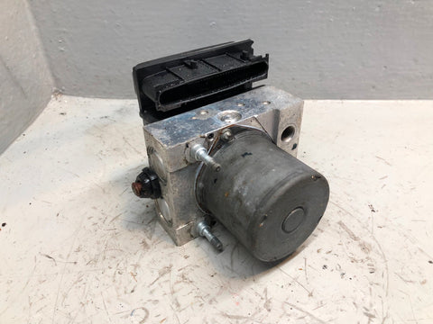 Range Rover L322 ABS Module Pump 3.6 TDV8 7H42-2C405-AE 2006 to 2009