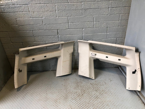 Discovery 2 Window Surround Trim Pair Rear Boot Land Rover 7 Seat R19026