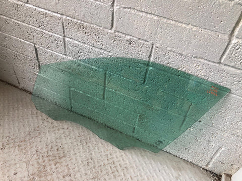 Discovery Sport Window Glass Near Side Front Left L550 Land Rover 2014 to 2019