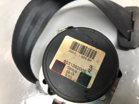 Discovery 3 Seat Belt Centre Rear in Black Land Rover Type 1 5 Seat Only