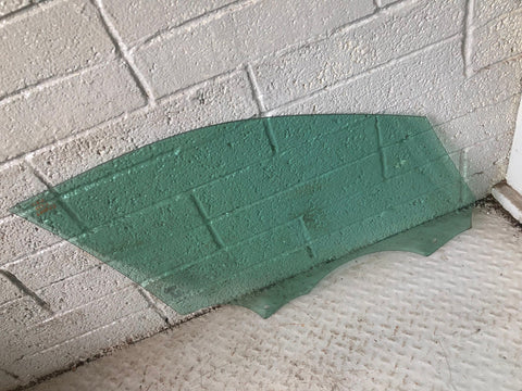Discovery Sport Window Glass Near Side Front Left L550 Land Rover 2014 to 2019