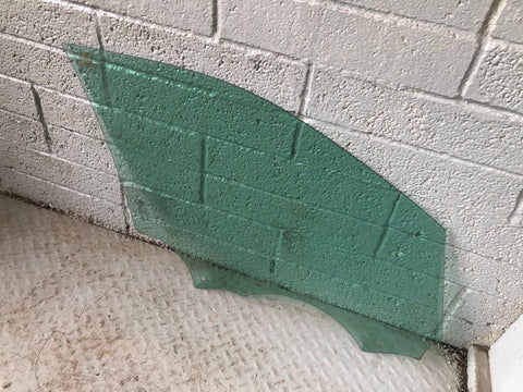 Discovery Sport Window Glass Near Side Front Left L550 Land Rover 2014 to 2019