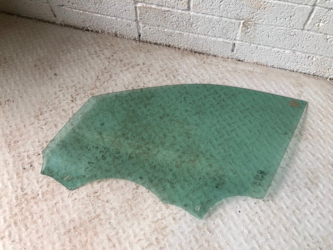 Discovery Sport Window Glass Near Side Front Left L550 Land Rover 2014 to 2019